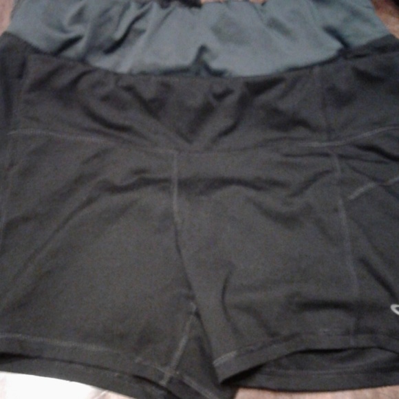 Shorts - Picture 2 of 2